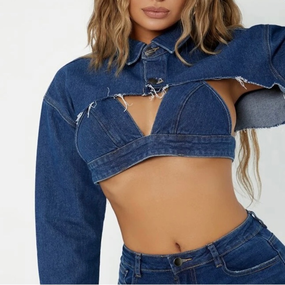 Super cropped denim jacket